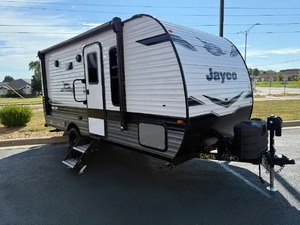 Vendedor Verificado, Jay Flight SLX 183RB 2024 Usado, con Alto Rendimiento, Disponible para la Venta - Product Image 6