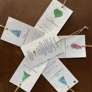 Etiquetas de regalo de suministro a granel hechas a mano ecológicas, etiquetas colgantes personalizadas impresas con logotipo personalizado para embalaje de eventos y tarjetas de felicitación - Product Image 2