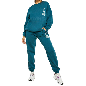 เสื้อสเวตเตอร์คอกลมลำลองสำหรับผู้หญิงได้รับความนิยมสูงสุดชุดวอร์มสีพื้นปรับแต่งได้ชุดฤดูหนาว - Product Image 1