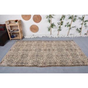 Alfombra Vintage de 4.4x7.9 pies, Alfombra Turca de Lana con Diseño Floral Beige - Product Image 2