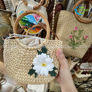 กระเป๋าโท้ทหญ้าทะเลธรรมชาติพรีเมียมสำหรับผู้หญิง กระเป๋าถือบุผ้าฝ้ายทอมือ รุ่น PHU HAO 503003 ของขวัญ งานฝีมือเวียดนาม สำหรับปิกนิก - Product Image 6