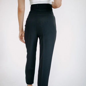 Pantalon de jogging slim fit taille haute à jambe droite avec poches, décontracté et confortable pour le sport en extérieur, pour femme - Product Image 3