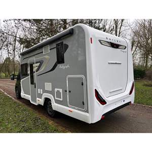 Autocaravana Bailey Autograph 72-2 con Transmisión Automática, Construcción de Aluminio y Equipamiento de Cocina - Product Image 2