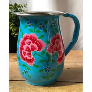 Carafe en émail en acier inoxydable écologique vintage, peinte à la main, bleu ciel floral, 1 L, cadeau pour une nouvelle cuisine - Product Image 4