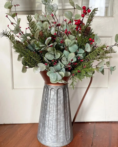 Elegant Luxury Metal Flower Vase Modern Design Durable Eco-Friendly Customizable All-Season for Home Garden Tabletop Decoration - Product Image 2
