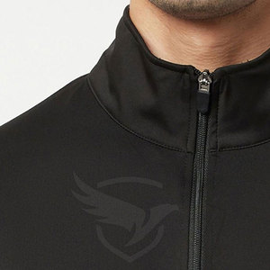 Service OEM Hommes Survêtement Manches Longues Et Tissu Léger Hommes Survêtement Top Tendance Slim Fit Hommes Survêtement - Product Image 5