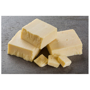 Queso Mozzarella Fresco Desmenuzado de Alta Calidad en Envase a Granel - Product Image 4