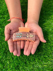 New Arrival Hot Selling Western Stylish Handmade <b>Tooled</b> Engraved Leather Hair Claw <b>Clips</b> Leather Claw Hair Accessories for Women - Product Image 2