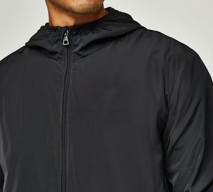 Chaqueta cortavientos informal con cuello levantado y logotipo personalizado para hombre, último diseño impermeable para primavera invierno, ajuste holgado con capucha - Product Image 6