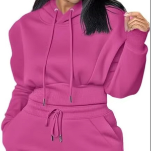 Top corto personalizado de calidad superior para mujer y conjunto de Jogger traje de moda para Otoño e Invierno - Product Image 1