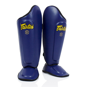 Espinilleras Fairtex Muay Thai Mma con impresión de logotipo personalizado, espinilleras Fairtex ligeras y duraderas de competición hechas a medida - Product Image 1