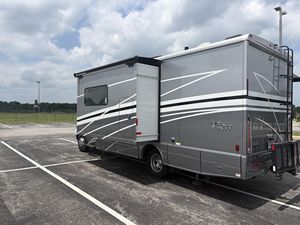 รถบ้านมือสองปี 2020 รุ่น Spriinter 3500XD Winnebago View 24J Class-C - Product Image 3