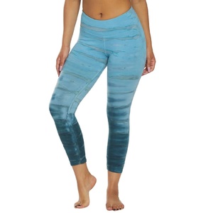 Shorts de yoga et de fitness personnalisés pour femmes, taille haute/moyenne, respirants, en nylon et élasthanne écologiques, pour l'été, en stock, fournisseur BD - Product Image 1
