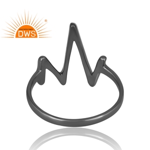 Nouveau design Bague en argent sterling plaqué rhodium noir Bijoux personnalisés pour femme Cadeau pour elle - Product Image 2