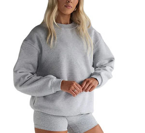 เสื้อสเวตเตอร์สวมหัวคอกลมโอเวอร์ไซส์ของผู้หญิงทรงหลวมสีพื้นสไตล์สตรีทพิมพ์ลายโลโก้ด้านหน้าสำหรับฤดูใบไม้ร่วงและฤดูหนาว - Product Image 1