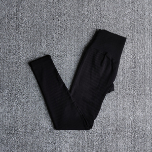 Logotipo personalizado 2 PCS Tummy Control Sportswear Set Seamless Cross Back Yoga Tops Scrunch Butt Workout Leggings para mujeres - Product Image 1