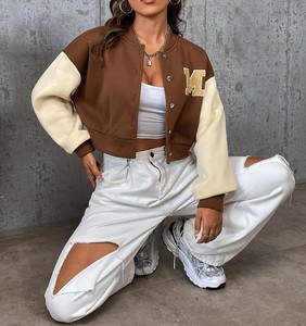 แจ็คเก็ตผ้าซาตินสำหรับผู้หญิงมีสไตล์ใหม่เสื้อครอปมหาวิทยาลัยแจ็คเก็ตผ้าคอลลาจบุนุ่มระบายอากาศได้ดีสำหรับฤดูหนาว - Product Image 4