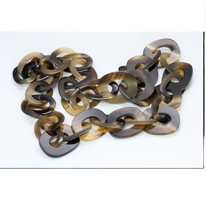 Collar hecho con cuerno de búfalo de calidad premium con opciones de diseño personalizado Collar de cuerno de buey de moda Joyería de cuerno de búfalo - Product Image 6