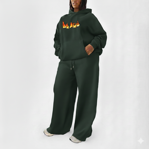 Ensemble deux pièces pour femme, sweat à capuche oversize uni et pantalon de survêtement au-dessus du genou, coupe ample, streetwear pour un confort quotidien - Product Image 4