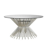 Table basse en aluminium, métal et verre plaqué or avec motif de cerf Mobilier de bureau pour le salon et les chambres à coucher de qualité supérieure