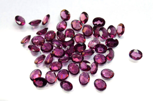 Attrayant Rhodolite Grenat Gemstone Grenat Rhodolite à facettes taille ovale du Brésil Gemmes grenat en vrac - Product Image 3