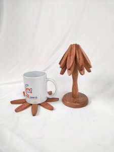 Sous-plats en bois pour plats chauds - Ensemble de 4 pour un rangement facile - Supports pour plats chauds - Ornements multifonctionnels en provenance d'Inde en solde - Product Image 3