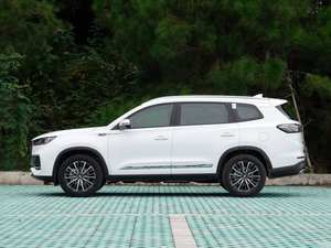 Véhicule d'occasion 2018 CT4-V Blackwing Fleetwood AWD SUV Essence Moteur 4.5L 400ch+ à prix avantageux - Product Image 2