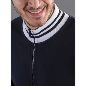 Sweat-shirt à capuche entièrement zippé bicolore personnalisé pour la promotion et le merchandising - Product Image 4