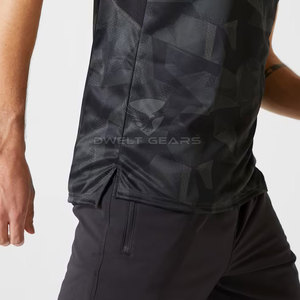 Diseña tu propio logotipo Camiseta de gimnasio juvenil Peso ligero Camiseta de gimnasio de la mejor calidad Camiseta de diseño diferente - Product Image 5