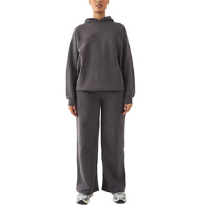 เสื้อฮู้ดสตรีทแวร์สีดำเข้มแบบสวมหัว รับผลิตตามแบบ (OEM) พร้อมปักโลโก้ตามสั่ง - Product Image 2