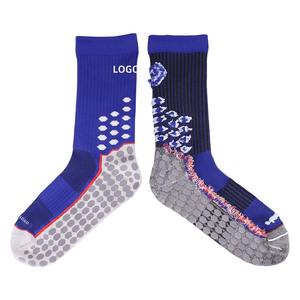 Nouvelles chaussettes de sport pour hommes en nylon/coton antidérapantes, respirantes et absorbant la transpiration, fabriquées sur mesure par le fabricant - Product Image 2