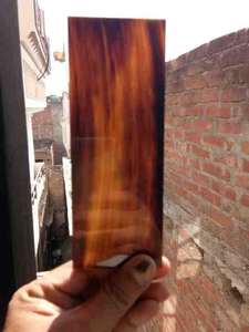 Placas de Cuerno de Búfalo Ecológicas en Color Negro con Rayas Blancas para Monturas de Gafas, Hechas a Mano con Cuerno 100% Natural - Product Image 2