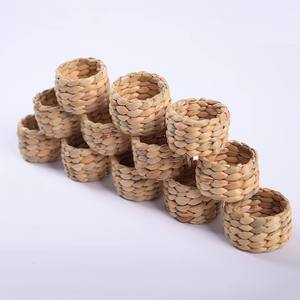 Décoration de mariage parti décor personnalisé accessoires anneau serviettes tissés à la main jacinthe d'eau serviette ringsholder - Product Image 2