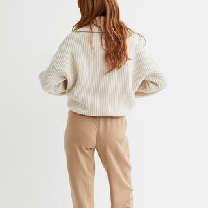 Pantalon de jogging taille moyenne pour femmes personnalisé Baggy Satin Polyester sarouel pantalon de survêtement rayures réfléchissantes coupe ajustée hiver 5pcs Lot - Product Image 4