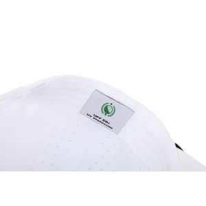 Casquette de golf à séchage rapide avec panneaux perforés au laser, broderie personnalisée et étiquette intérieure pour les sports de plein air - Product Image 5
