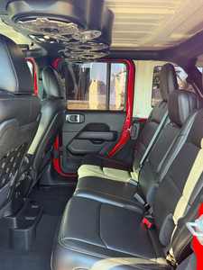 Jeep Wrangler Unlimited Rubicon 392 Sport 2022 Usado en Buen Estado - Product Image 4