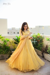 Robe longue Anarkali Lehenga Choli ethnique haut de gamme pour femmes, sans plis, tenue de soirée pakistanaise et indienne - Product Image 3