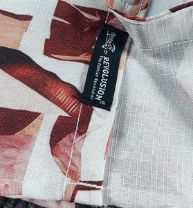 Chemise à manches longues douce et légère importée pour hommes avec coupe contemporaine, idéale pour une utilisation quotidienne au bureau - Product Image 3