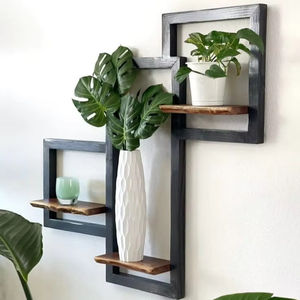 Decoración de Pared Hecha a Mano de Madera Envejecida de Inspiración Costera para un Estilo de Casa de Playa - Product Image 1