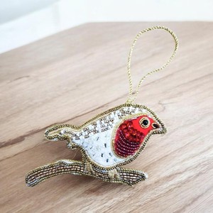 Adorno Colgante con Forma de Pájaro, Hecho a Mano en India, con Hilos Coloridos, Campanas y Plumas, para Decoración del Hogar, Bodas y Diwali - Product Image 2