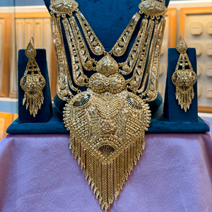 Ensemble de bijoux de mode Dubai Vintage Style en cuivre plaqué or 24K pour mariage, fiançailles, anniversaire ou cadeau - Product Image 1