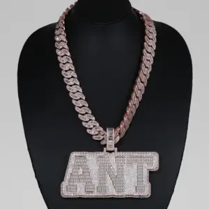 Fashionable hip hop chain with pendant crafted in 925 sterling silver moissanite diamond with enhanced vvs clarity