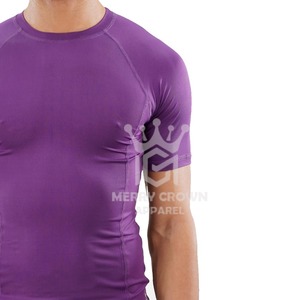 T-shirt de compression professionnel Slim Fit pour hommes 100% vêtements de sport tricotés pour tous les sports et activités de plein air - Product Image 4