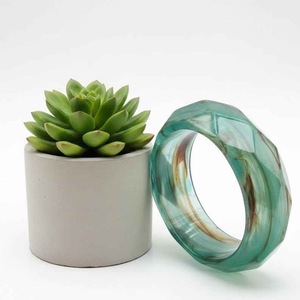 Bracelets et joncs en résine pour femmes, nouvelle collection, bijoux de style ange pour les fêtes et les mariages, haute qualité - Product Image 1