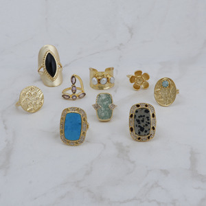 Delicado azul suizo Hydro cuarzo Marquesa forma hoja diseño bisel anillos piedra preciosa compromiso aniversario fiestas anillo de piedra natal - Product Image 4