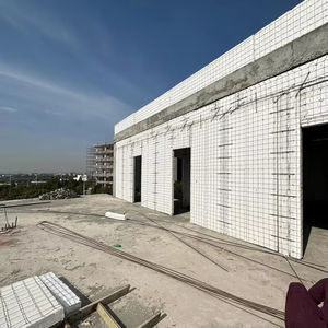 Fast Forward: Sistemas Prefabricados para Proyectos Rápidos - Product Image 1