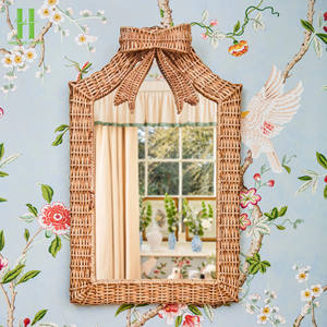 BEST SELLER Le miroir mural artisanal en rotin de qualité supérieure et écologique, parfait pour embellir votre espace de vie - Product Image 4