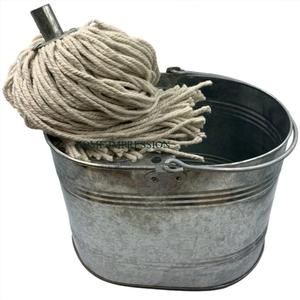 Seau à vadrouille galvanisé à la main Seau à vadrouille de luxe en étain galvanisé robuste avec poignée pour la décoration de la maison et du salon - Product Image 1