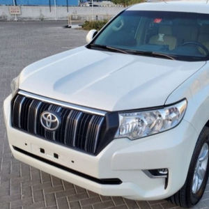 Toyota Prado d'occasion 2020, conduite à gauche, version GCC, SUV automatique, moteur atmosphérique 8L, régulateur de vitesse adaptatif, sièges en cuir, transmission intégrale, 5 places, jantes R21 - Product Image 1