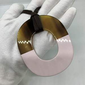 Cuerno de búfalo artesanal y madera lacada Collar de cuerno de búfalo natural Producto indio hecho a mano - Product Image 6